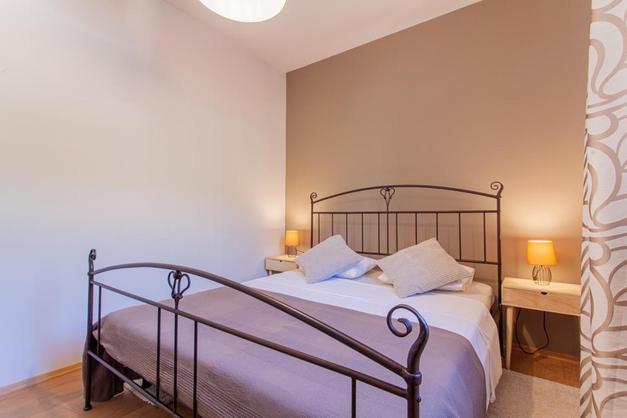 Apartment Leni Крес Екстериор снимка