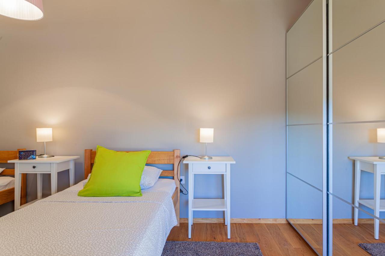 Apartment Leni Крес Екстериор снимка